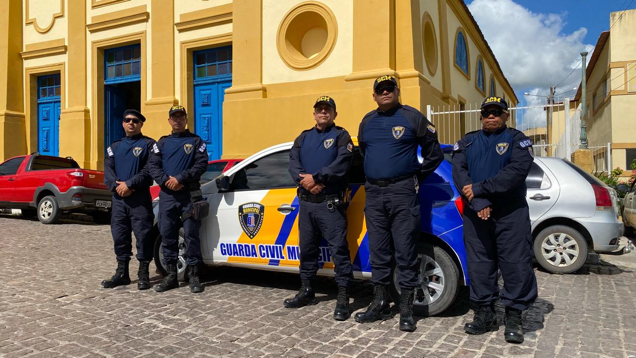 Imagem ilustrativa: Guarda Municipal melhora mobilidade da feira livre em Pedras de Fogo