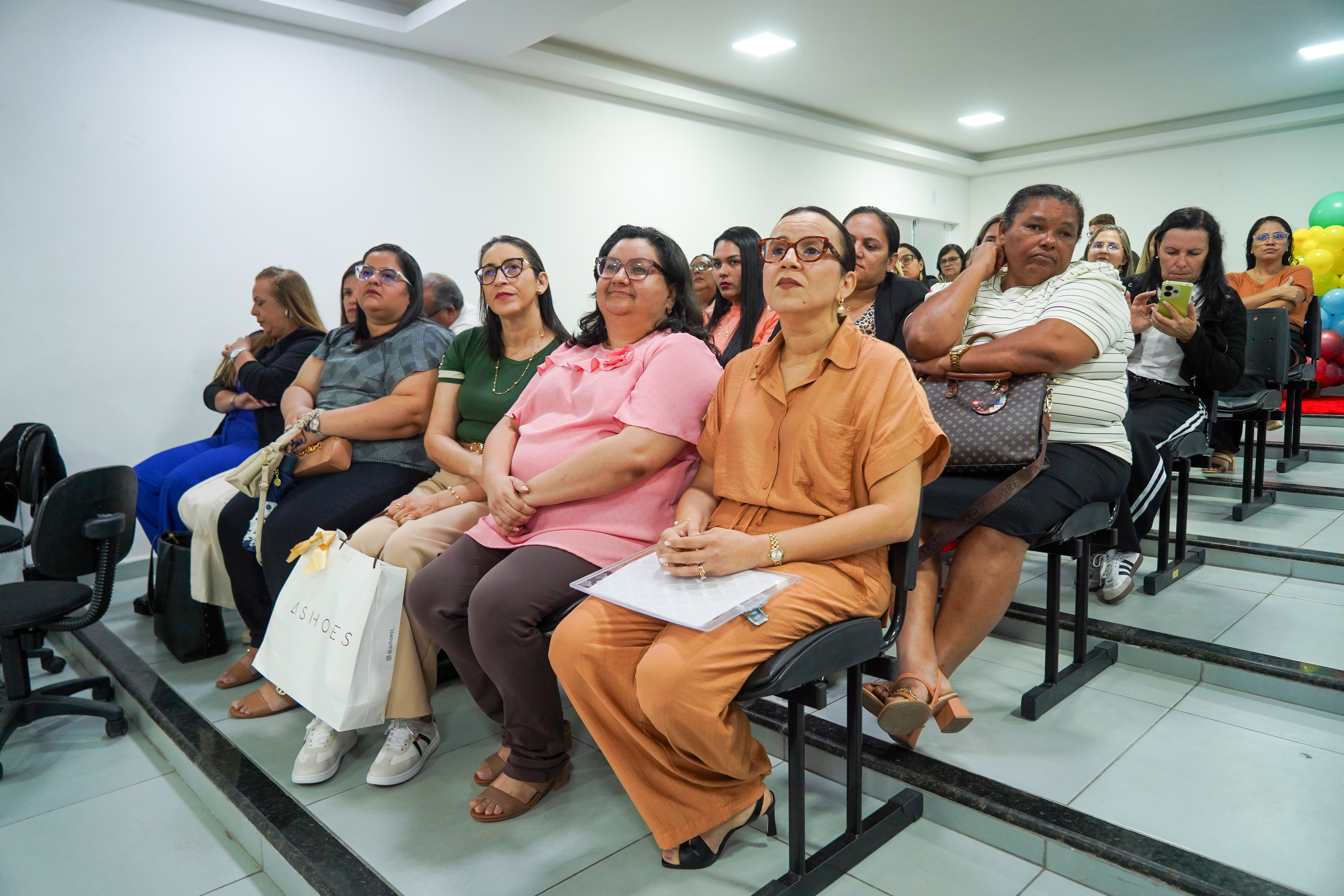 Imagem ilustrativa: Secretaria de Educação de Pedras de Fogo realiza Seminário Final do Programa LEEI
