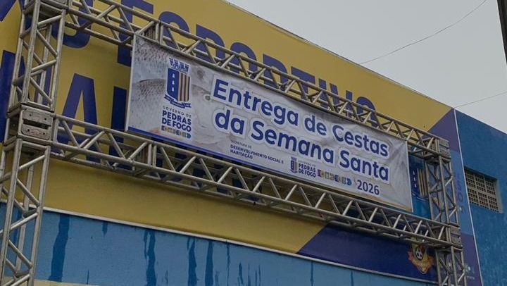 Prefeitura de Pedras de Fogo garante Páscoa na mesa do povo com a entrega de 36 toneladas de alimentos